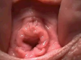 Cam feature Plays With Her Pink Pussyhole Close Up 17 mins