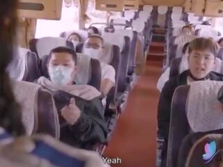 Xxx film tour autobus avec gros seins asiatique appel fille original chinois un v x évalué vidéo avec anglais sous