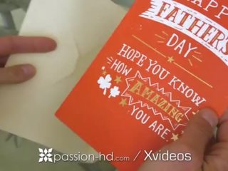 Passion-hd fathers den člen sání gift s krok miláček lana rhoades